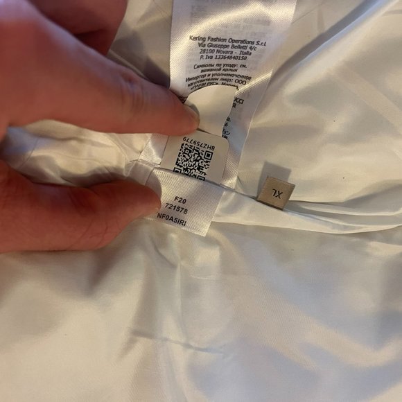 Authentic North Face x Gucci White Puffer Jacket/Vest - December Edition - Picture 6 of 6